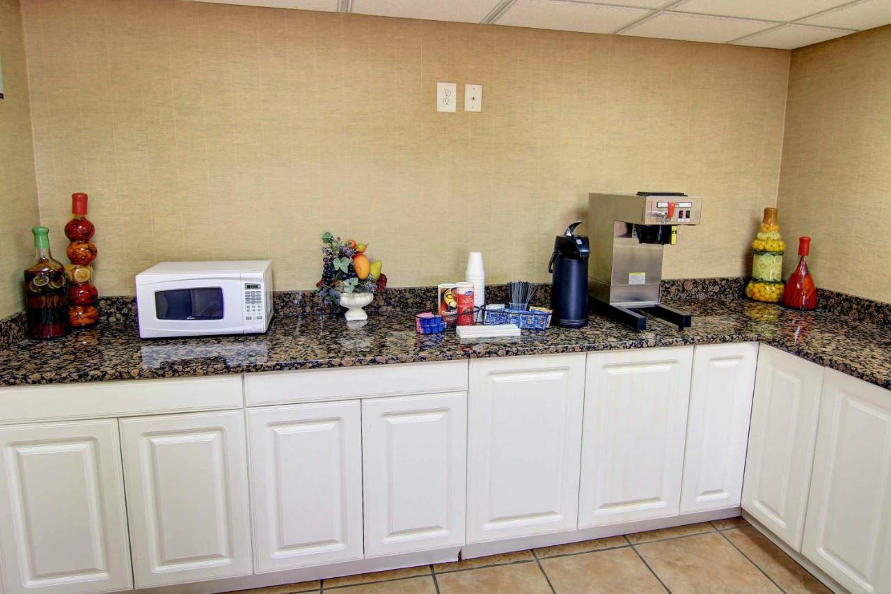 Red Roof Inn Atlanta - Six Flags Lodge West Esterno foto