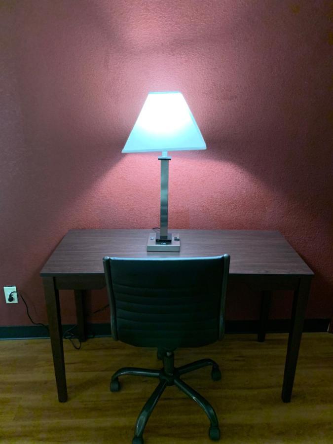 Red Roof Inn Atlanta - Six Flags Lodge West Esterno foto