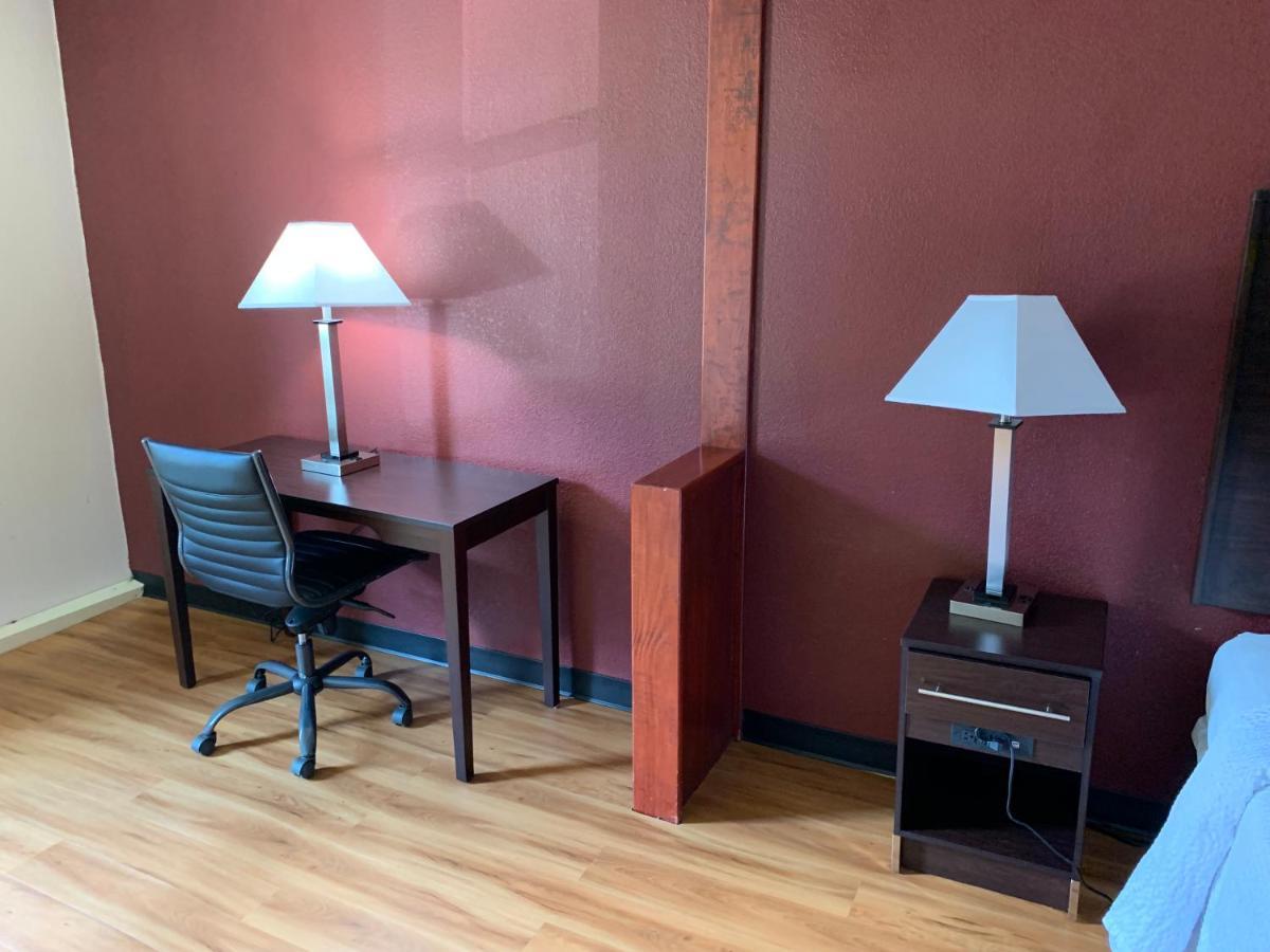 Red Roof Inn Atlanta - Six Flags Lodge West Esterno foto