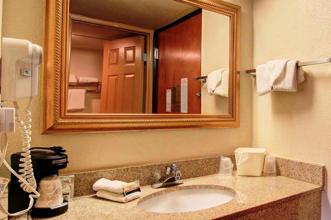 Red Roof Inn Atlanta - Six Flags Lodge West Esterno foto