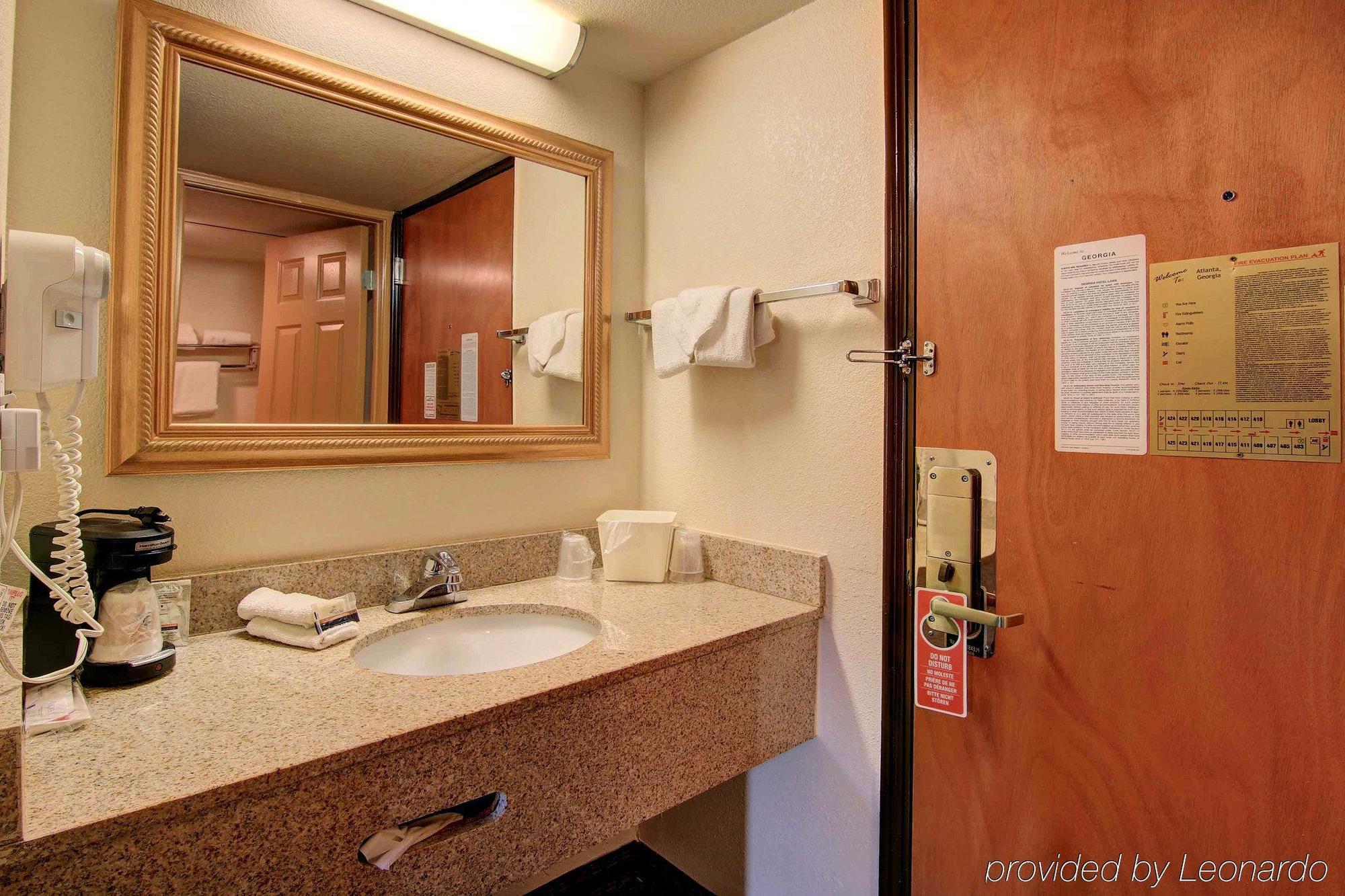 Red Roof Inn Atlanta - Six Flags Lodge West Esterno foto