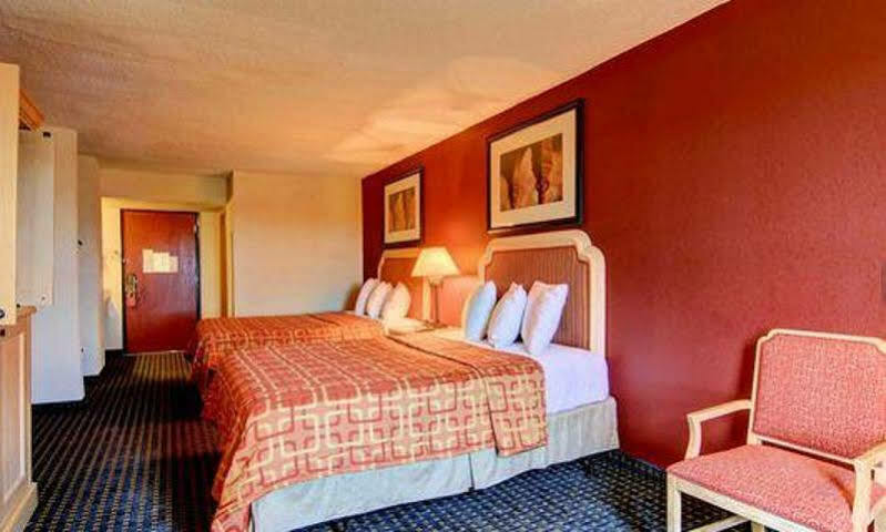 Red Roof Inn Atlanta - Six Flags Lodge West Esterno foto